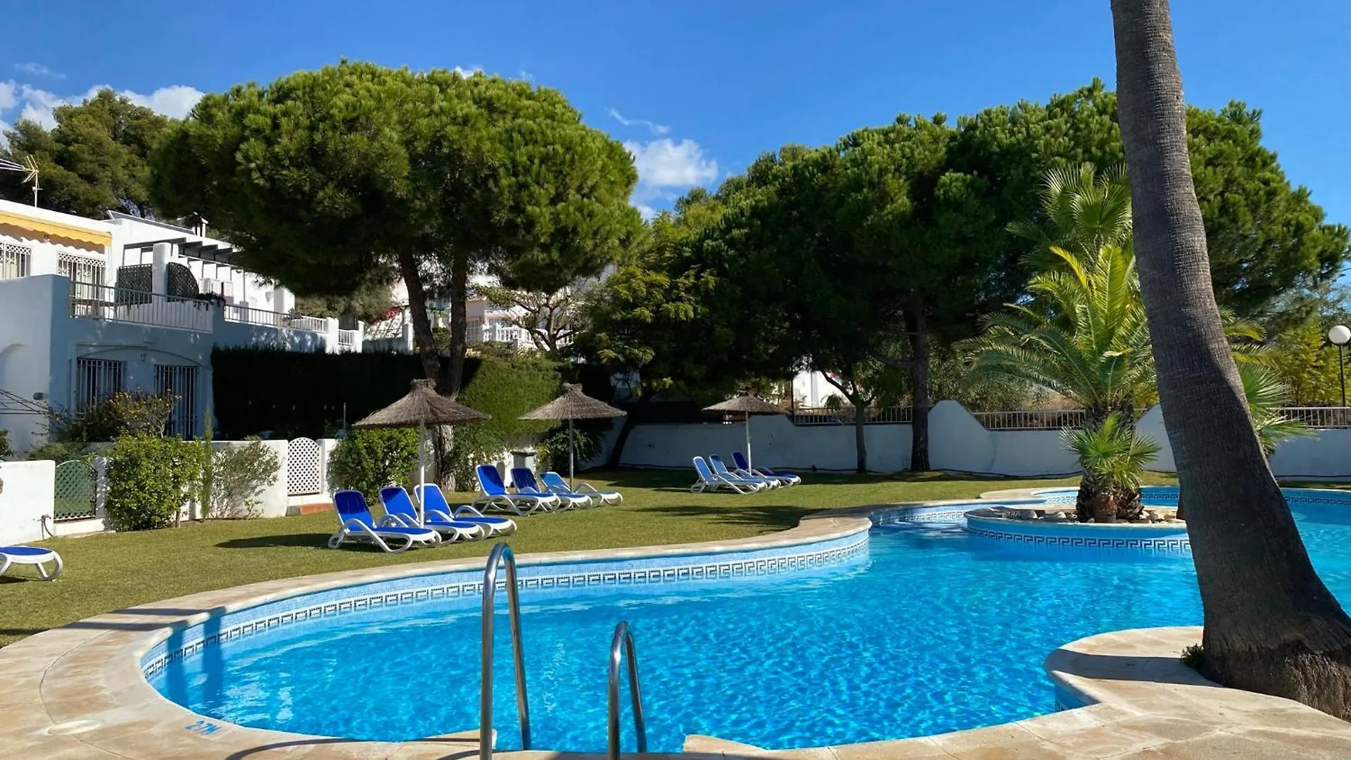Paraiso Blanco 16A Apartments Casasol Nerja
