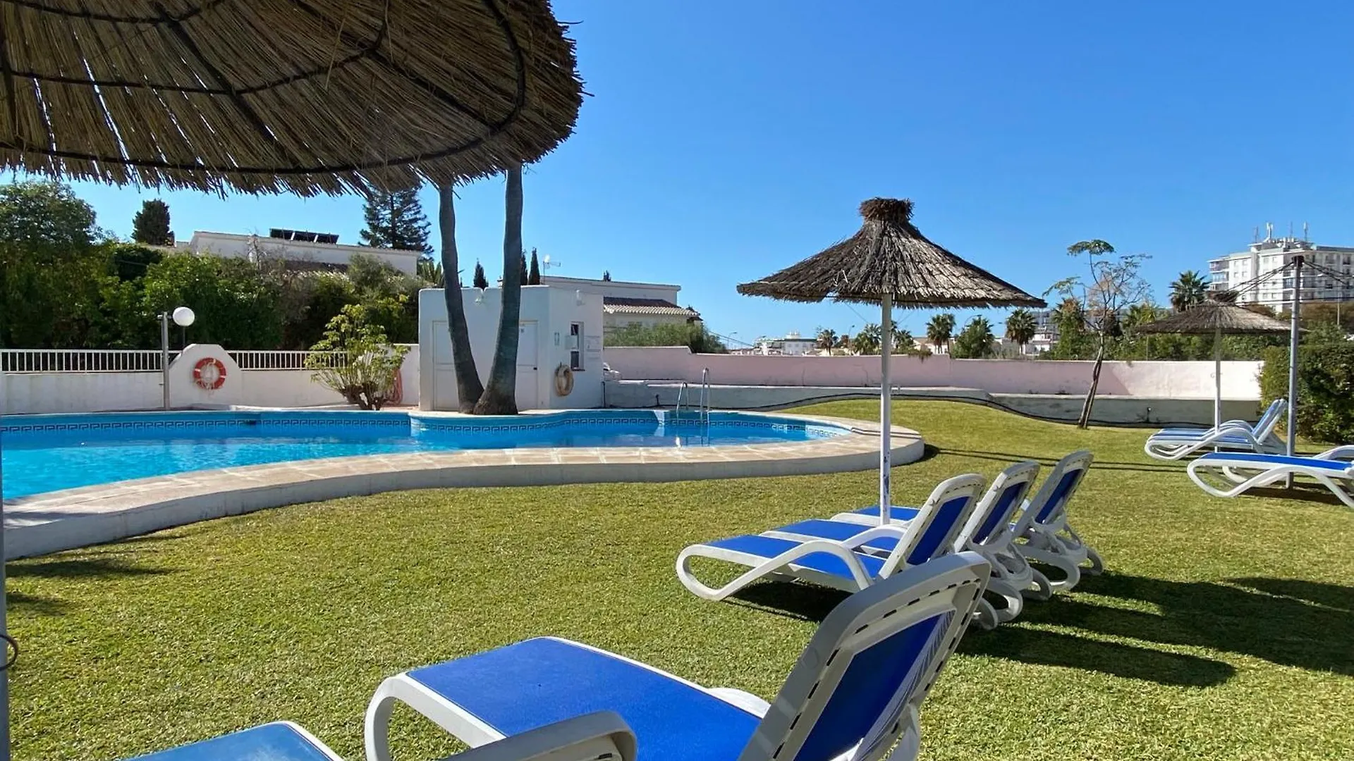 Paraiso Blanco 16A Apartments Casasol Nerja Spain